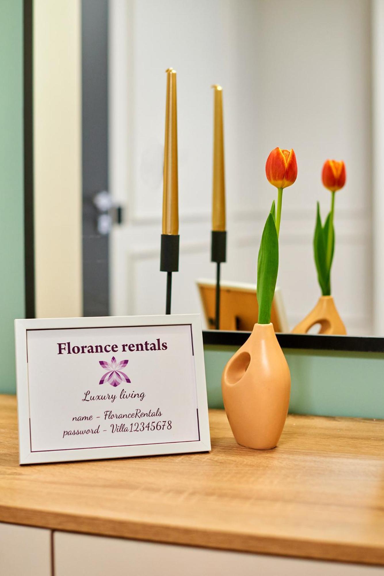 Florance Rentals Luxury Apartments In Burgas Exterior photo