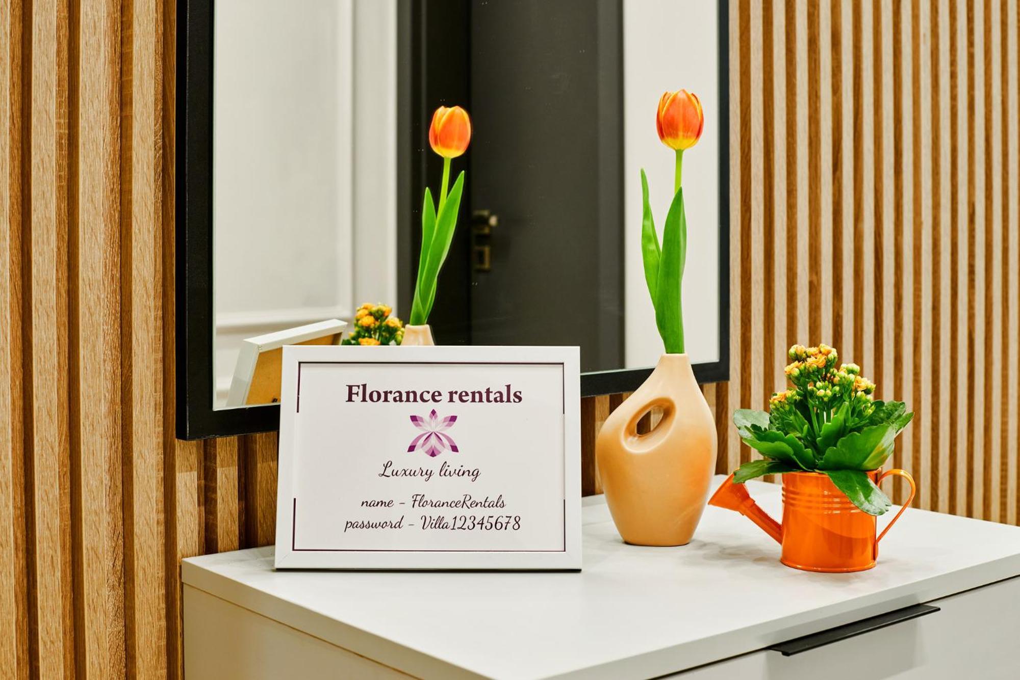 Florance Rentals Luxury Apartments In Burgas Exterior photo