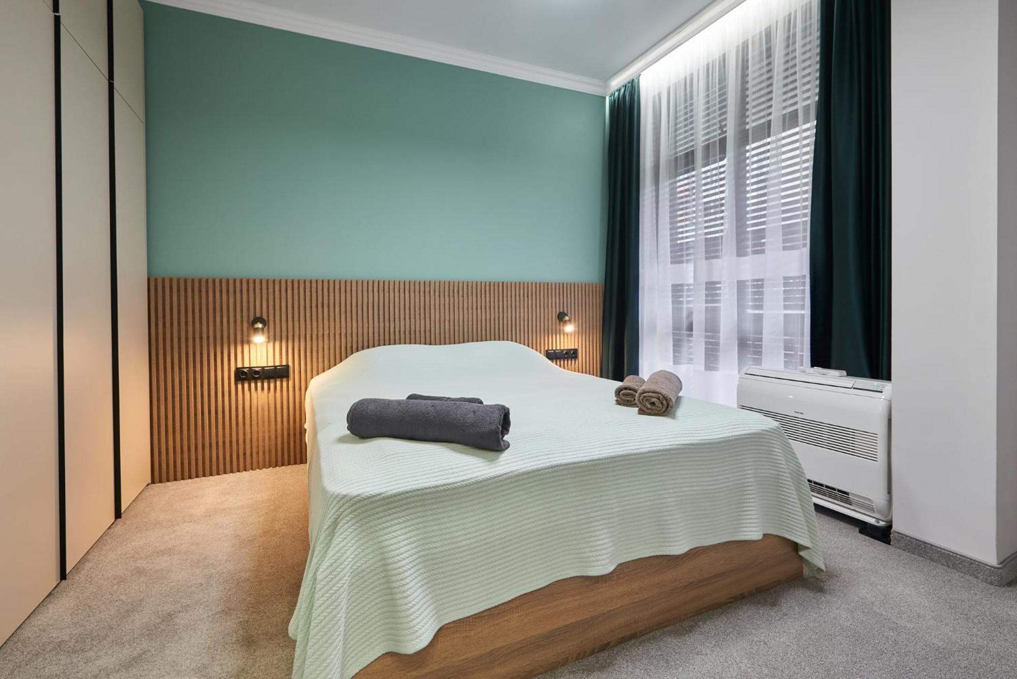 Florance Rentals Luxury Apartments In Burgas Exterior photo