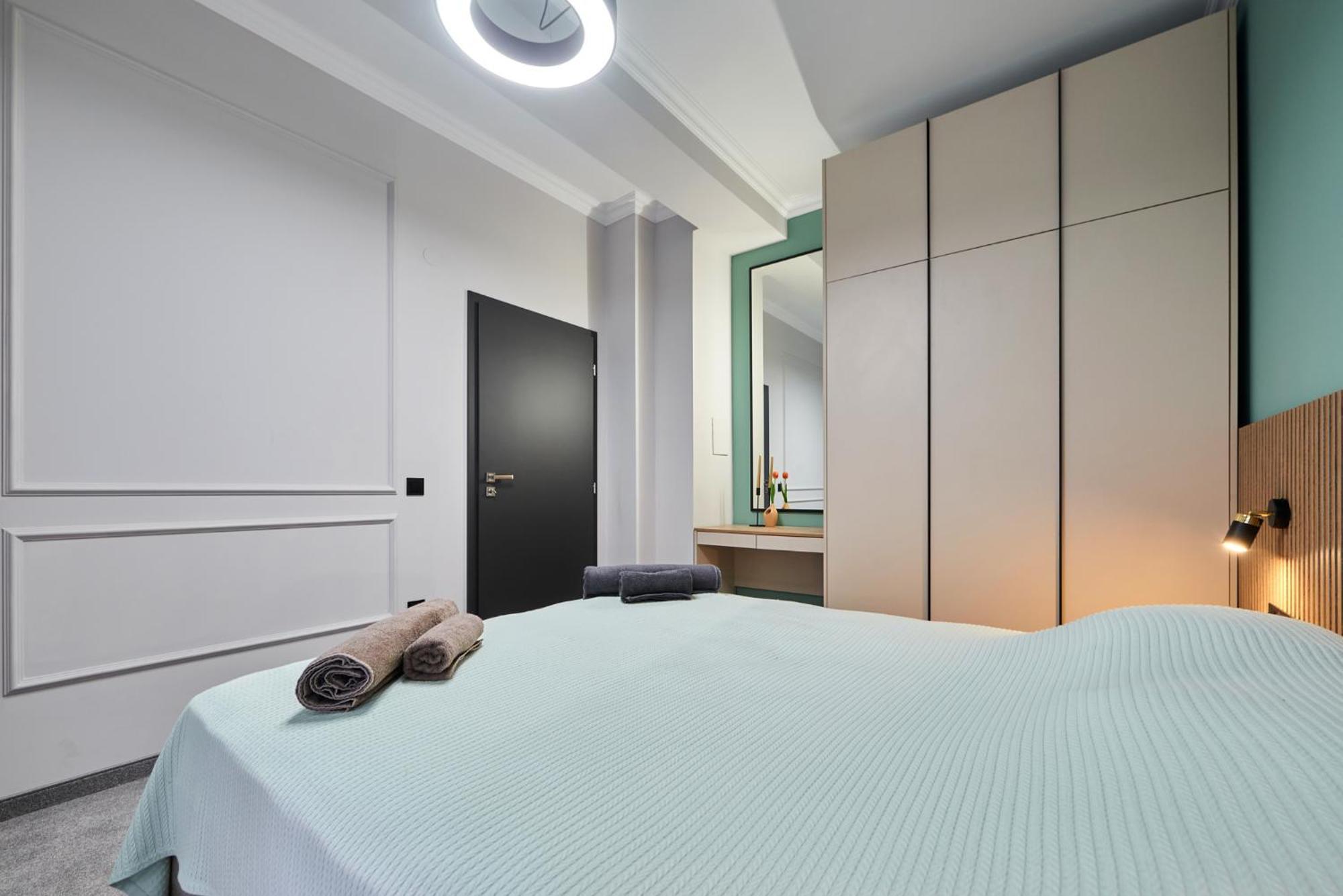 Florance Rentals Luxury Apartments In Burgas Exterior photo