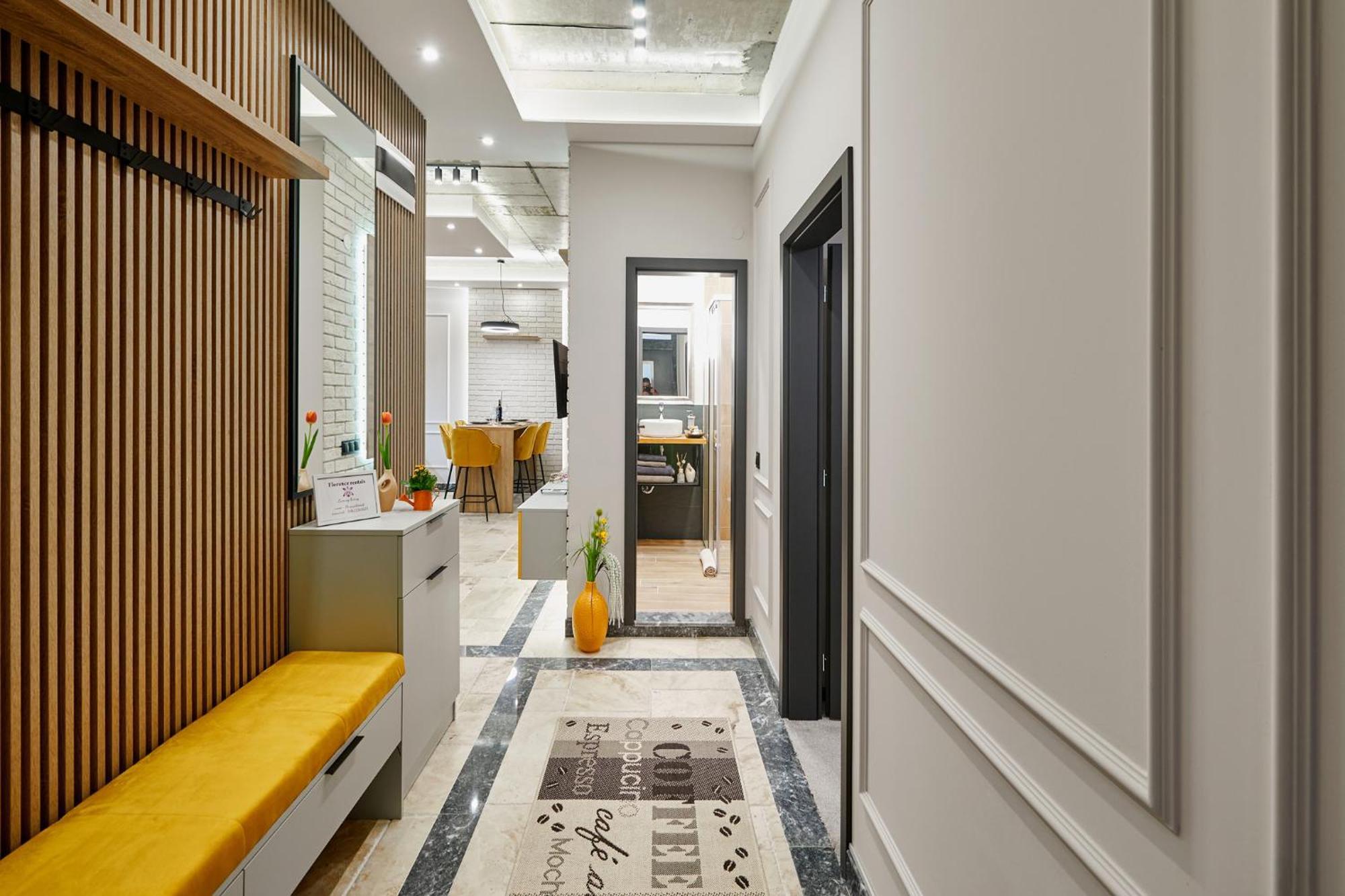 Florance Rentals Luxury Apartments In Burgas Exterior photo