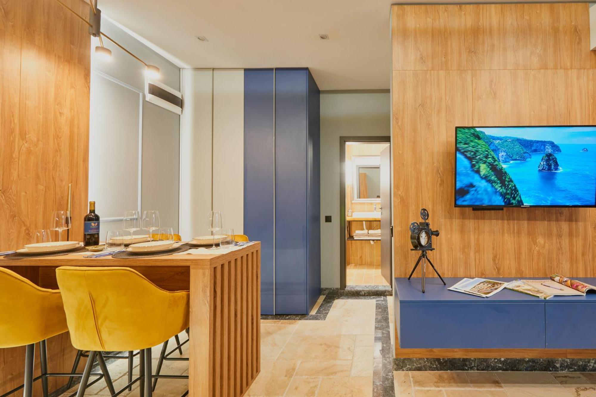 Florance Rentals Luxury Apartments In Burgas Exterior photo