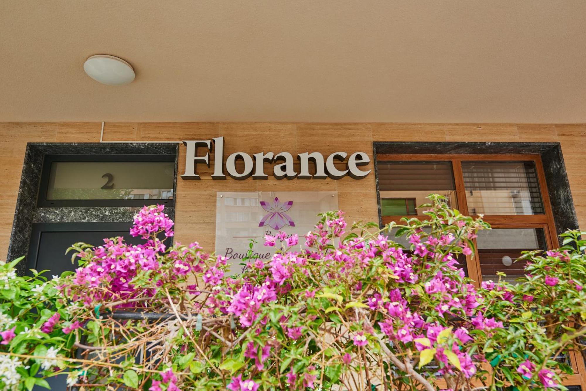 Florance Rentals Luxury Apartments In Burgas Exterior photo
