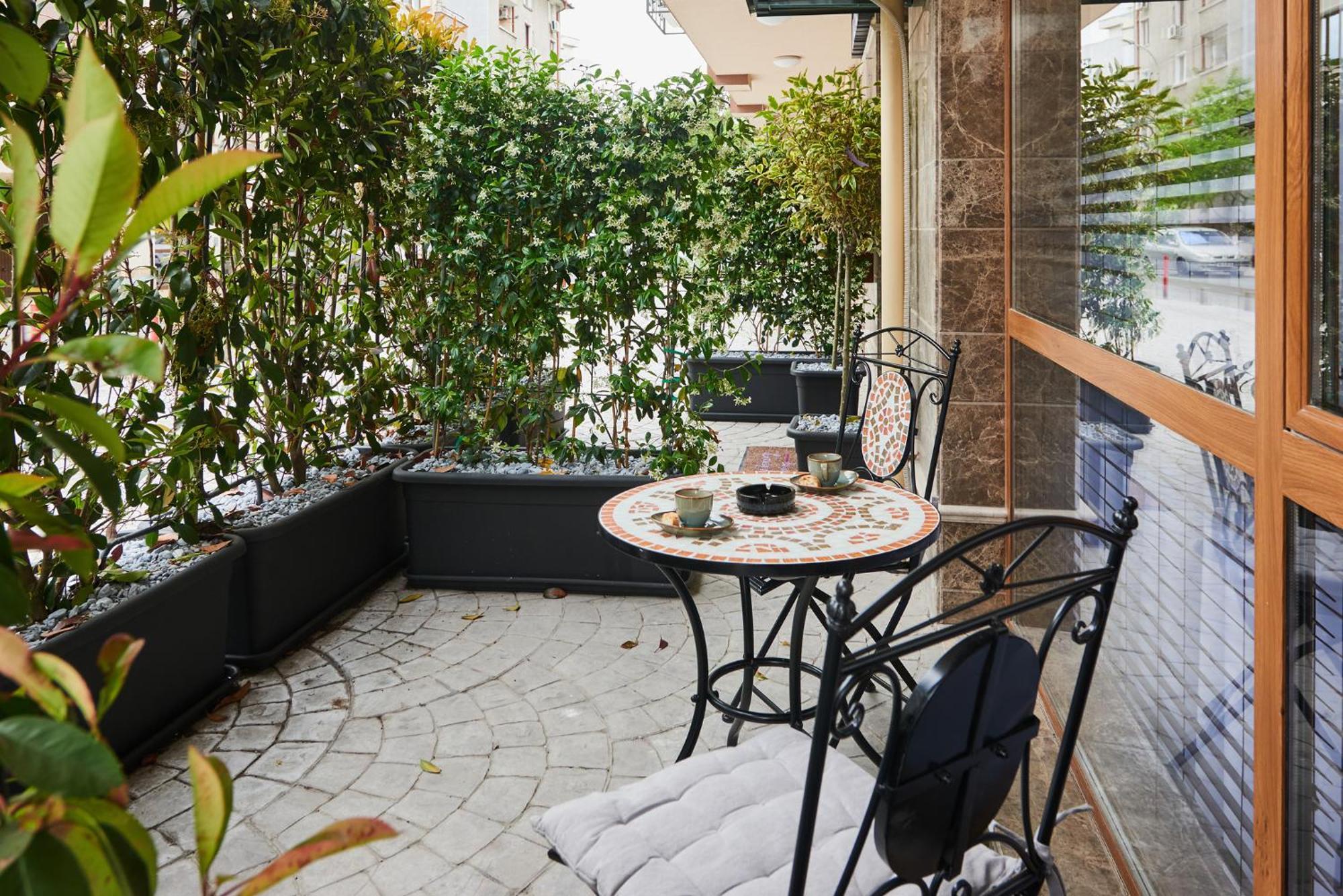 Florance Rentals Luxury Apartments In Burgas Exterior photo